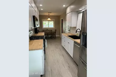 6919 E Cheery Lynn Road, Scottsdale, AZ 85251 - Photo 2