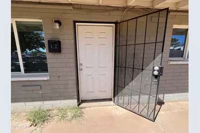 375 N Nevada Street, Chandler, AZ 85225 - Photo 1