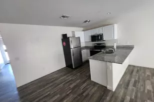 158 W Taylor Ave, Coolidge, AZ 85128 - Photo 2