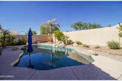 9828 E Knowles Avenue, Mesa, AZ 85209 - Photo 16