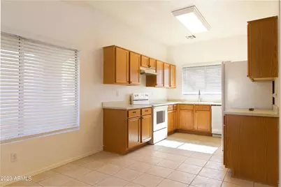 9828 E Knowles Avenue, Mesa, AZ 85209 - Photo 2