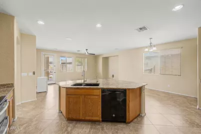 15212 W Jackson Street, Goodyear, AZ 85338 - Photo 14