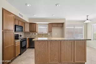 28636 N 21st Ln, Phoenix, AZ 85085 - Photo 22