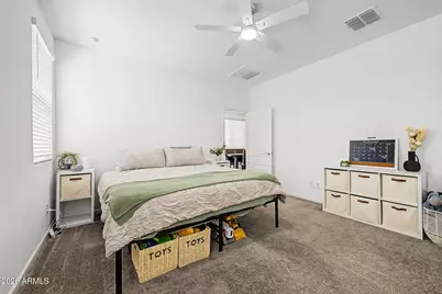 15587 W Kendall Street, Goodyear, AZ 85338 - Photo 16