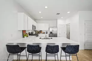 15587 W Kendall St, Goodyear, AZ 85338 - Photo 8