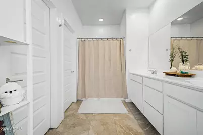 15587 W Kendall Street, Goodyear, AZ 85338 - Photo 20