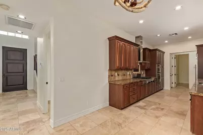 111 W Missouri Avenue #H, Phoenix, AZ 85013 - Photo 12