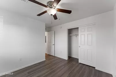 3065 N 67th Avenue #Apt 221, Phoenix, AZ 85033 - Photo 6