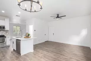 7827 W Cypress St, Phoenix, AZ 85035 - Photo 8