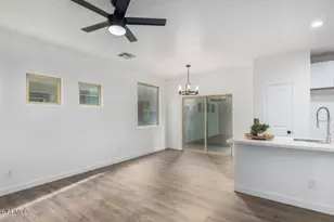 7827 W Cypress St, Phoenix, AZ 85035 - Photo 6