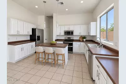 770 W Cherrywood Drive, Chandler, AZ 85248 - Photo 10