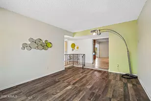 2460 E Claire Dr, Phoenix, AZ 85032 - Photo 18