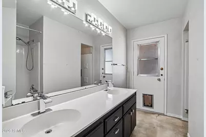 2460 E Claire Drive, Phoenix, AZ 85032 - Photo 24