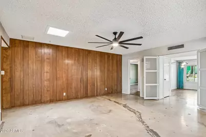 2460 E Claire Drive, Phoenix, AZ 85032 - Photo 10