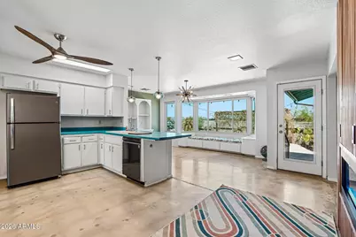 2460 E Claire Drive, Phoenix, AZ 85032 - Photo 12