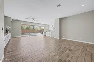 1559 W Sea Fog Dr, Gilbert, AZ 85233 - Photo 8