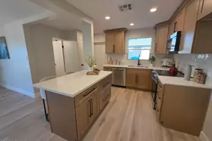 2710 E Amelia Ave, Phoenix, AZ 85016 - Photo 4
