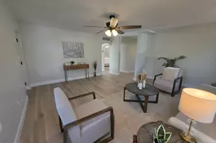 2710 E Amelia Ave, Phoenix, AZ 85016 - Photo 2