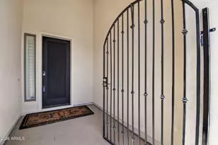 1976 W Blue Ridge Ct, Chandler, AZ 85248 - Photo 2