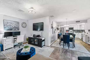 4336 W Sunnyside Ave, Glendale, AZ 85304 - Photo 8