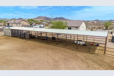 32320 N 170th Avenue, Surprise, AZ 85387 - Photo 4