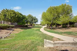 2511 E Toledo Ct, Gilbert, AZ 85295 - Photo 46