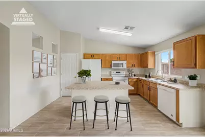 2511 E Toledo Court, Gilbert, AZ 85295 - Photo 14