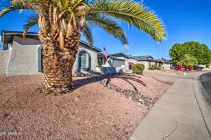 3202 W McRae Way, Phoenix, AZ 85027 - Photo 4
