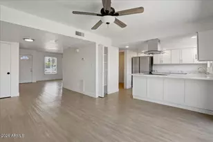 8404 N 32nd Ave Ave, Phoenix, AZ 85051 - Photo 6