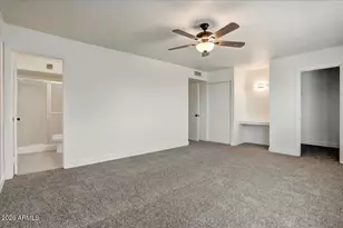 8404 N 32nd Ave Ave, Phoenix, AZ 85051 - Photo 10