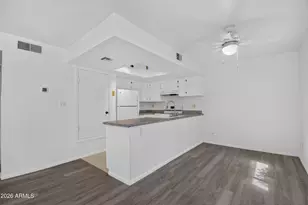 18811 N 19th Ave, Phoenix, AZ 85027 - Photo 4