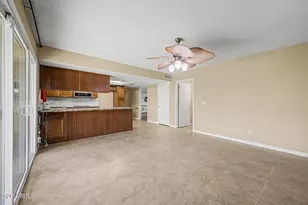 11243 N 58th Dr, Glendale, AZ 85304 - Photo 8