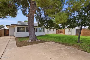 2436 W Dahlia Dr, Phoenix, AZ 85029 - Photo 36
