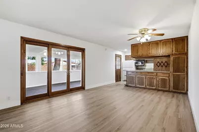 2436 W Dahlia Drive, Phoenix, AZ 85029 - Photo 6
