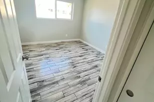 4937 W Sierra Vista Dr, Glendale, AZ 85301 - Photo 8