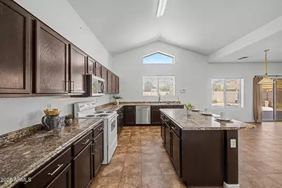 10536 W Magnolia Street, Tolleson, AZ 85353 - Photo 6