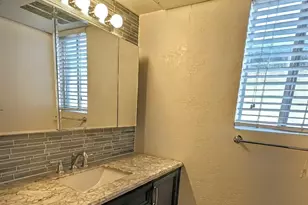 7141 N 16th St, Phoenix, AZ 85020 - Photo 10