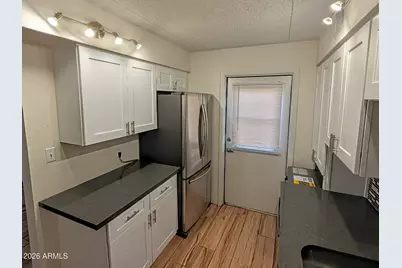 7141 N 16th Street #10, Phoenix, AZ 85020 - Photo 4