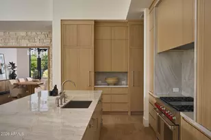 4220 N 57th Pl, Phoenix, AZ 85018 - Photo 14