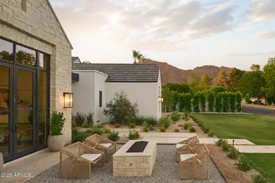 4220 N 57th Place, Phoenix, AZ 85018 - Photo 12