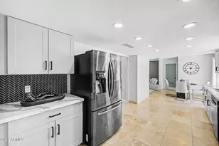 7331 E Valley Vista Dr, Scottsdale, AZ 85250 - Photo 12