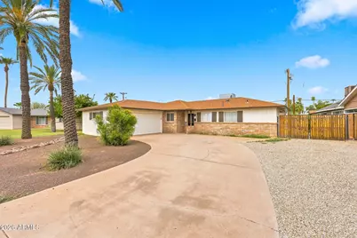 4426 N 85th Street, Scottsdale, AZ 85251 - Photo 2