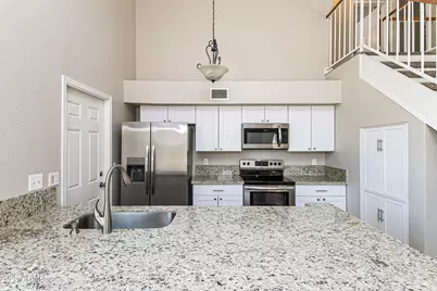 854 E Manor Drive, Chandler, AZ 85225 - Photo 2
