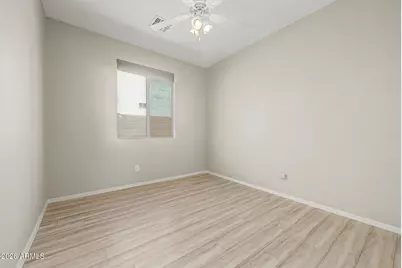 15207 W Windward Avenue, Goodyear, AZ 85395 - Photo 22