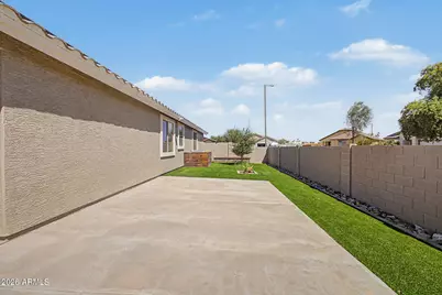 15207 W Windward Avenue, Goodyear, AZ 85395 - Photo 30