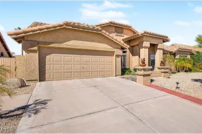 9510 W Menadota Drive, Peoria, AZ 85382 - Photo 2
