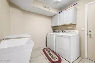 9510 W Menadota Dr, Peoria, AZ 85382 - Photo 18