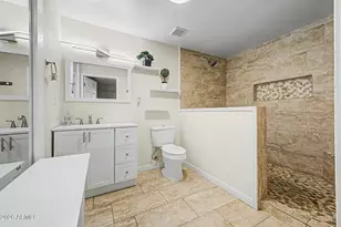 4657 N 79th Dr, Phoenix, AZ 85033 - Photo 16