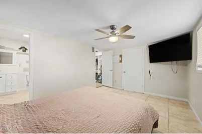 4657 N 79th Drive, Phoenix, AZ 85033 - Photo 14
