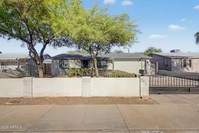 4657 N 79th Drive, Phoenix, AZ 85033 - Photo 2